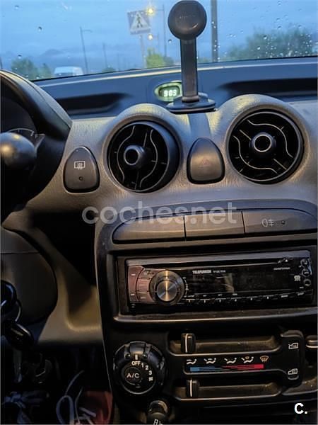 Usado Hyundai Atos GLS 55 CV (40 kW) 2000 Rojo Utilitario