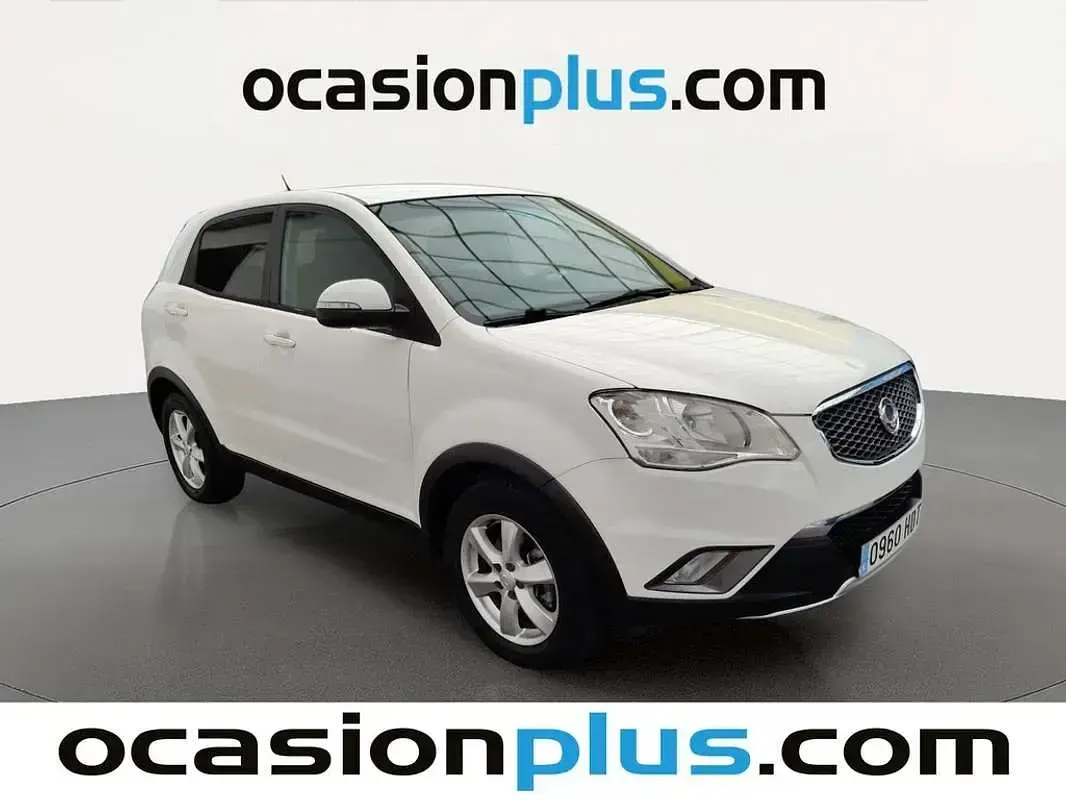 Usado SsangYong Korando 175 CV (128 kW) 2011 Blanco SUV