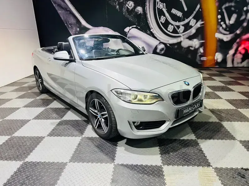 Usado BMW 218 150 CV (110 kW) 2017 Gris / plata Descapotable
