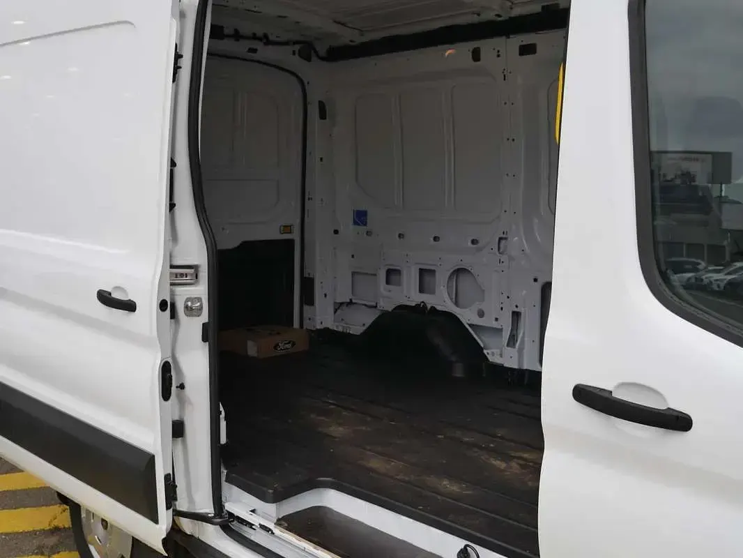 Nuevo Ford Transit Trend 75 kW (102 CV) 2025 Blanco Van