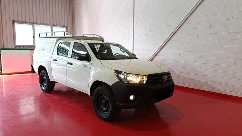Usado Toyota HiLux 150 CV (110 kW) 2021 Blanco Pickup/Camioneta