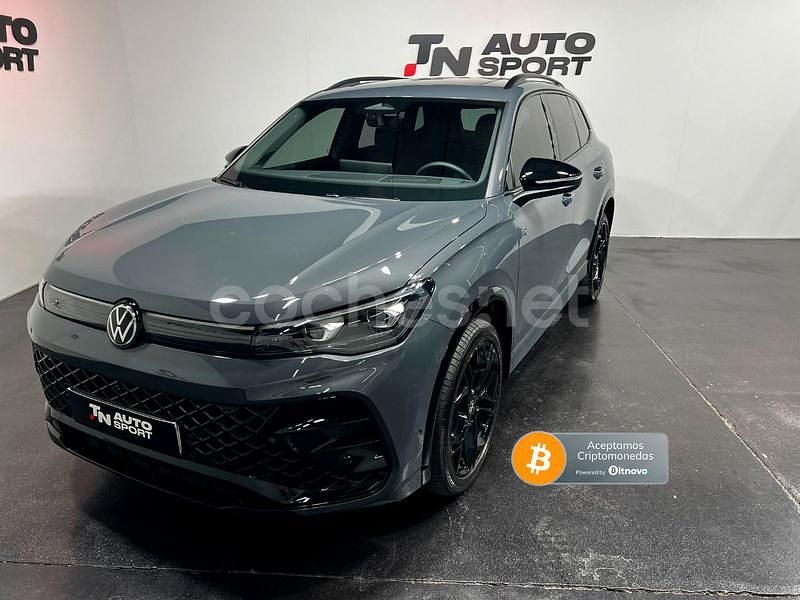 Gris Usado 2024 VW Tiguan R-line SUV | 57.900 € - Imagen 1/4