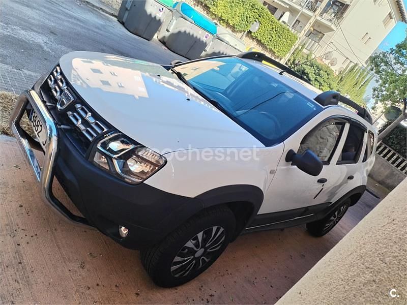 Usado Dacia Duster Lauréate 125 CV (91 kW) 2016 Blanco SUV