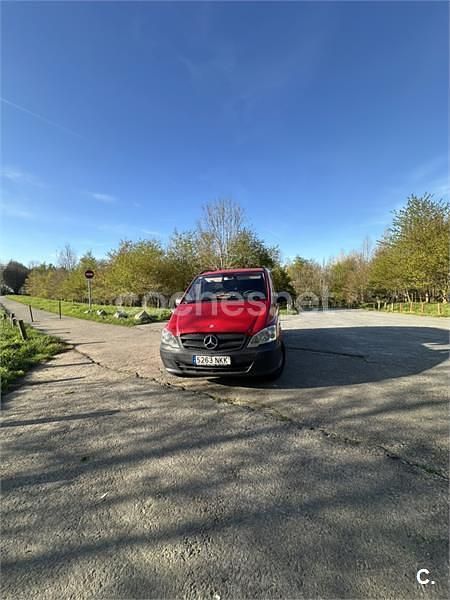Usado Mercedes Vito Marco Polo 114 CV (83 kW) 2014 Rojo Van