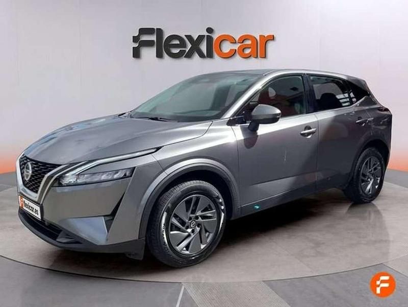 Usado Nissan Qashqai Acenta 158 CV (116 kW) 2021 Gris SUV
