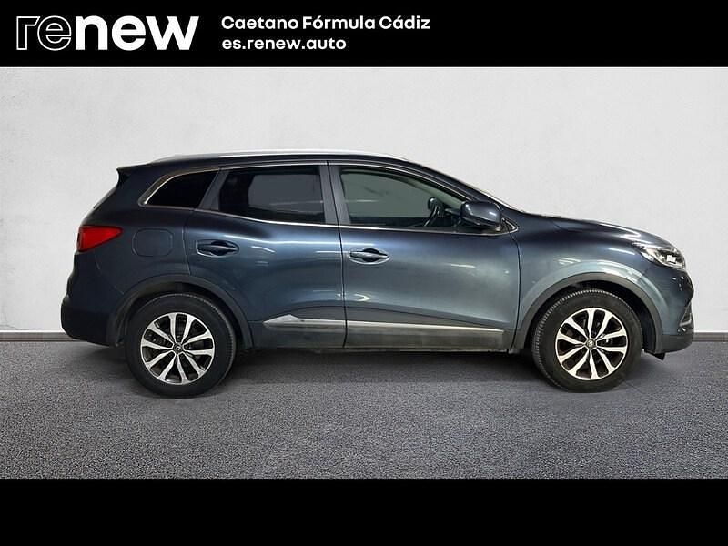 Usado Renault Kadjar Zen 140 CV (102 kW) 2021 Gris SUV
