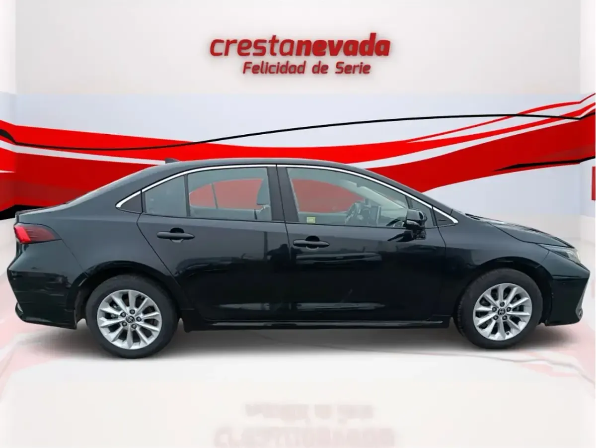 Usado Toyota Corolla Advance 125 CV (91 kW) 2023 Negro Berlina