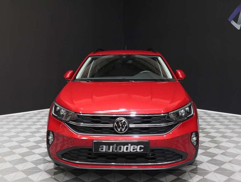 Usado VW Taigo Life 110 CV (80 kW) 2023 Rojo SUV