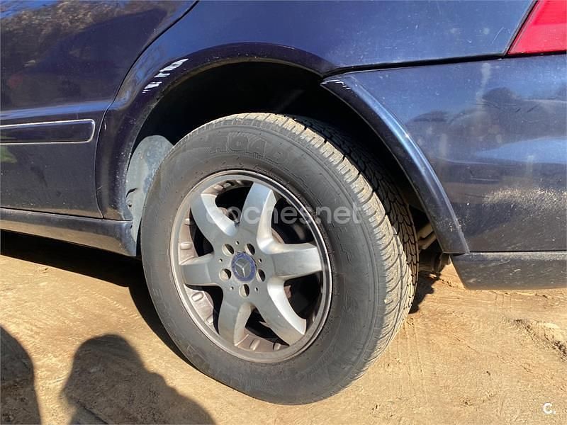 Usado Mercedes ML400 250 CV (183 kW) 2002 Azul SUV