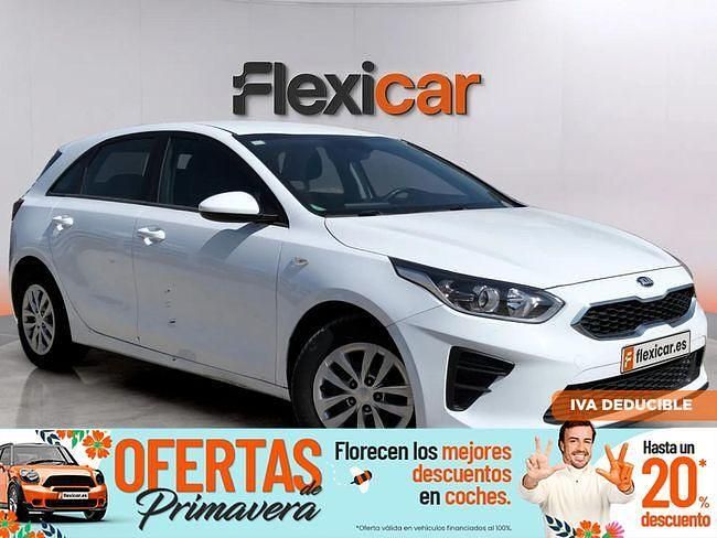 Usado Kia Ceed 120 CV (88 kW) 2020 Blanco Utilitario