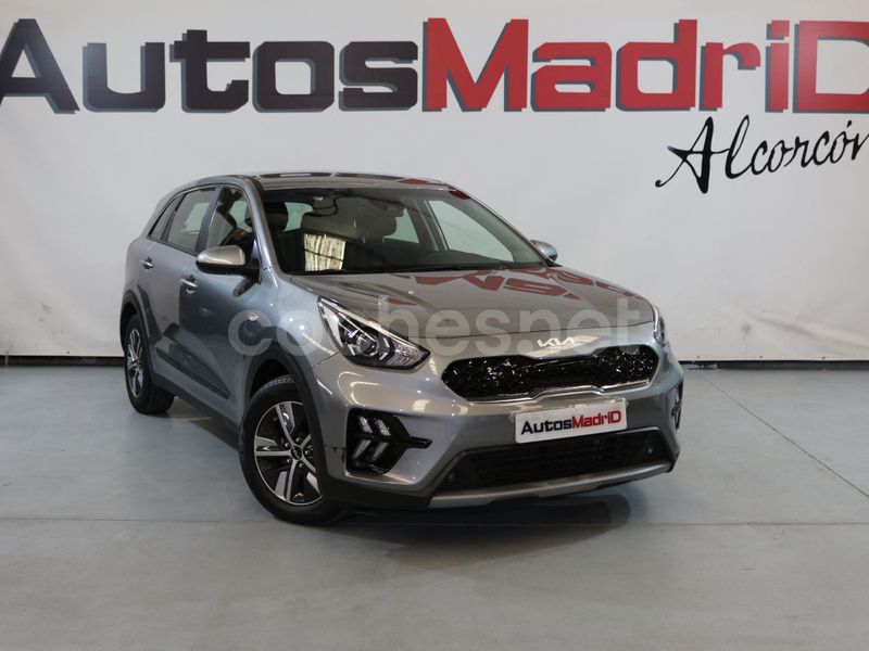 Gris / plata Usado 2021 Kia Niro SUV | 19.990 € (Precio justo) - Imagen 1/4