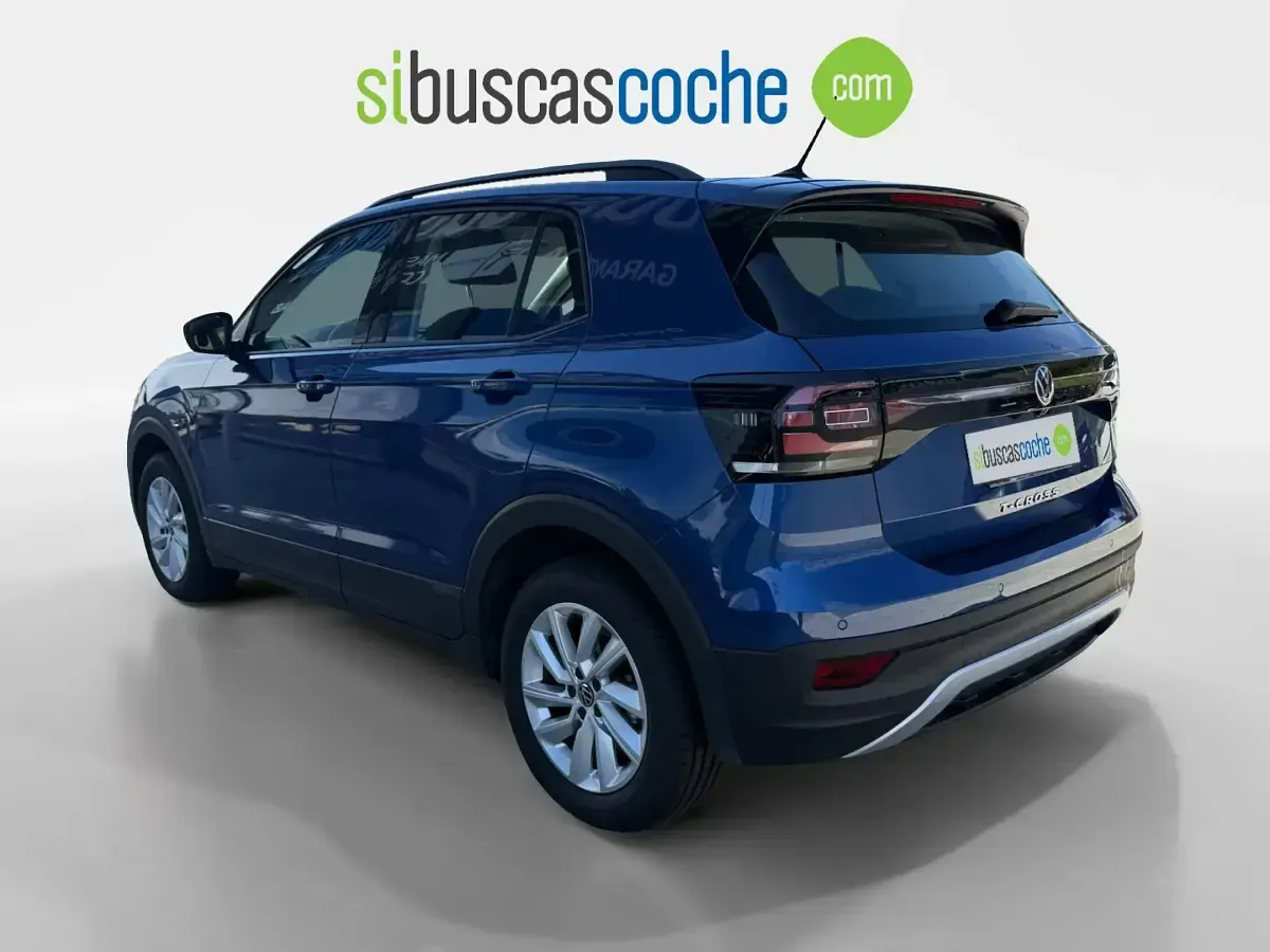 Usado VW T-Cross Advance 110 CV (80 kW) 2023 Azul SUV