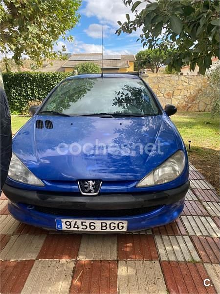Azul Usado 2001 Peugeot 206 Berlina | 2100 € (Precio justo) - Imagen 1/4