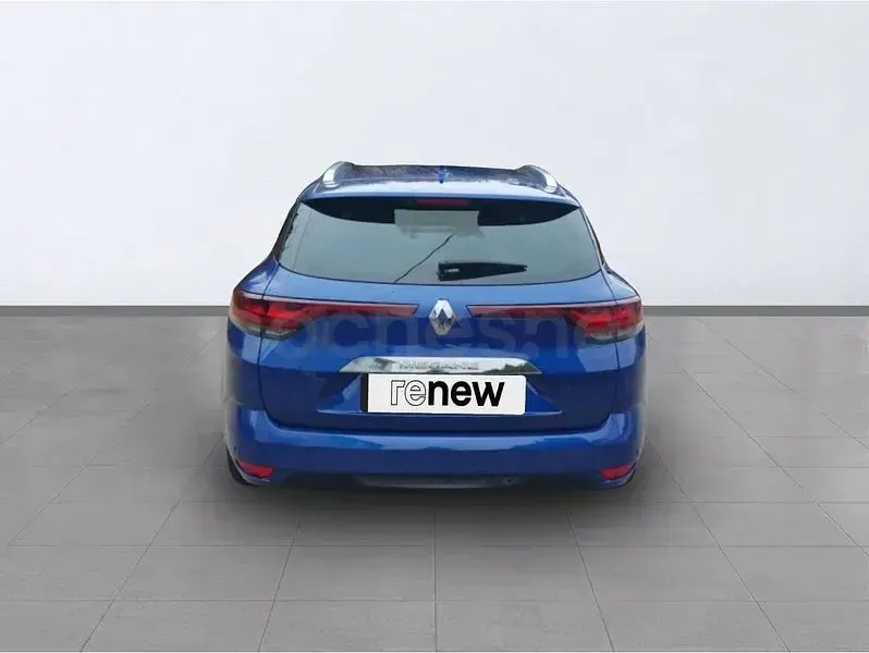Usado Renault Mégane II Zen 140 CV (102 kW) 2022 Negro Berlina