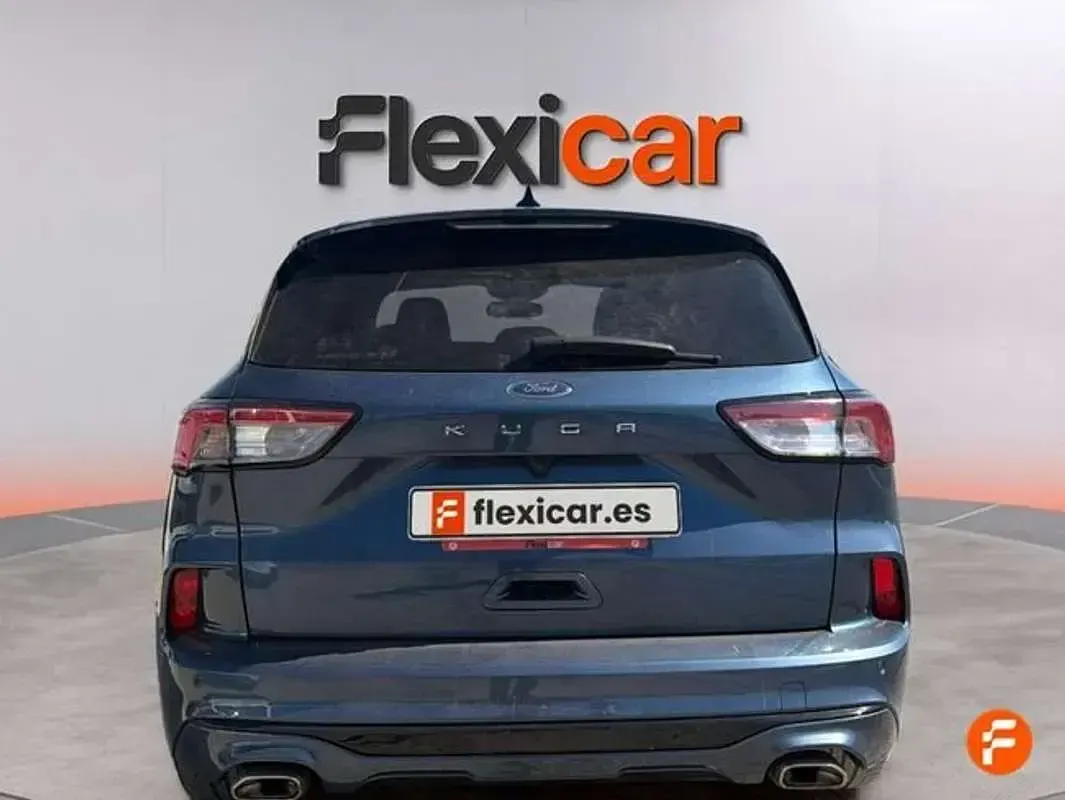 Usado Ford Kuga ST-Line 150 CV (110 kW) 2022 Azul SUV