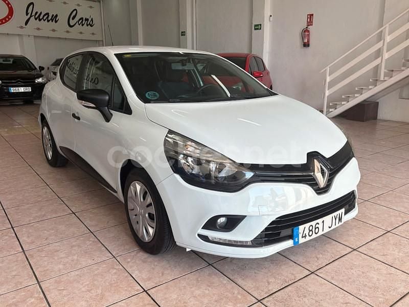 Usado Renault Clio IV LIMITED 75 CV (55 kW) 2017 Blanco Berlina