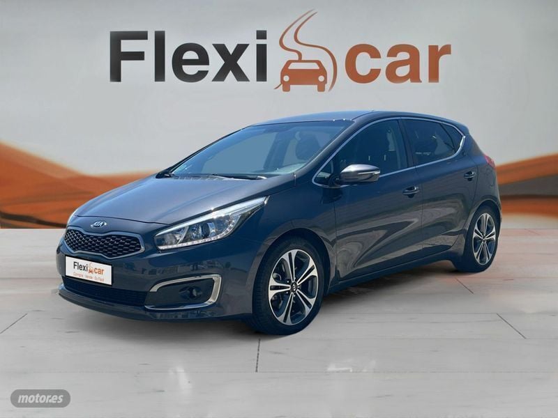 Usado Kia Ceed GT 136 CV (100 kW) 2017 Gris Utilitario