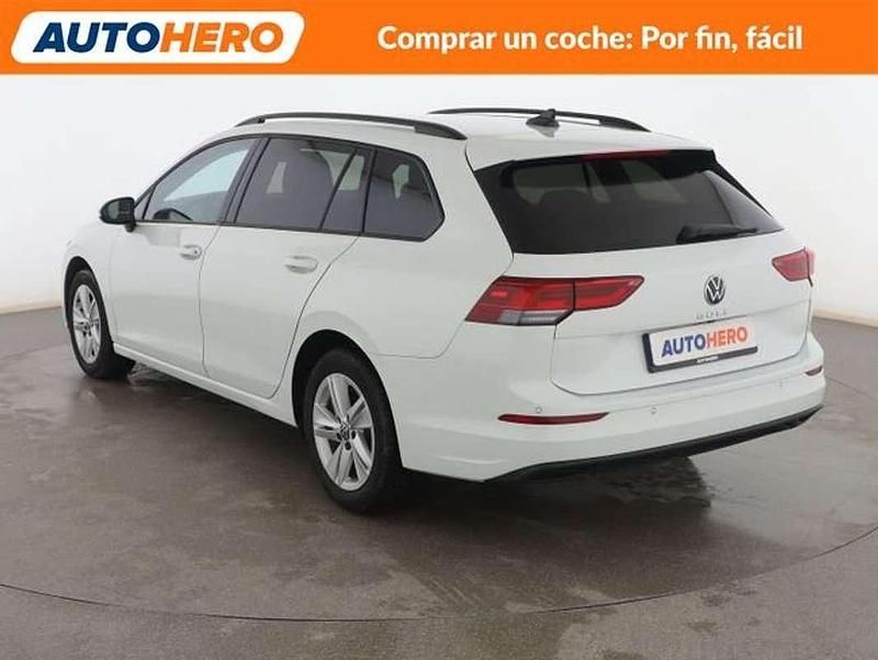 Usado VW Golf VIII Life 116 CV (85 kW) 2023 Blanco Utilitario