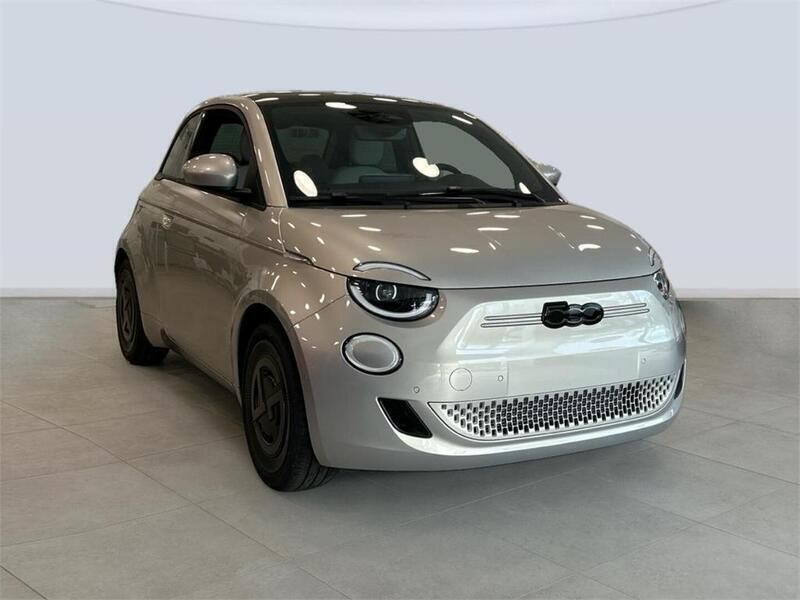 Usado Fiat 500e 86 kW (118 CV) 2024 Greige armani Berlina