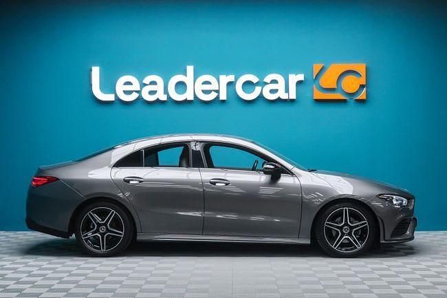Usado Mercedes CLA180 136 CV (100 kW) 2020 Gris / plata Berlina