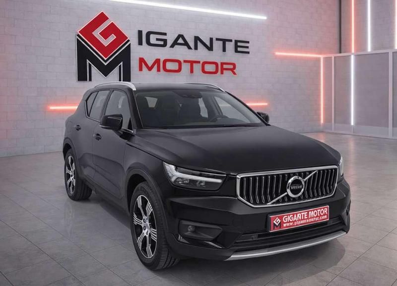 Usado Volvo XC40 Inscription 150 CV (110 kW) 2019 Negro SUV
