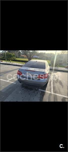Usado Mercedes E220 170 CV (125 kW) 2012 Gris / plata Coupe