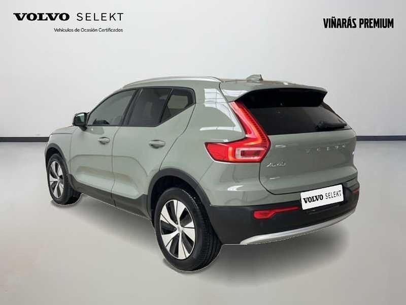 Usado Volvo XC40 Core 2025 Verde SUV