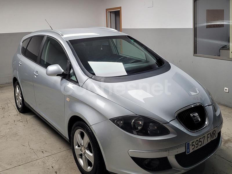 Gris / plata Usado 2007 Seat Altea XL Reference Monovolumen | 5500 € (Precio justo) - Imagen 1/4