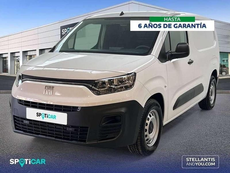 Blanco Usado 2024 Fiat e-Doblò Monovolumen | 20.600 € (Super precio) - Imagen 1/4