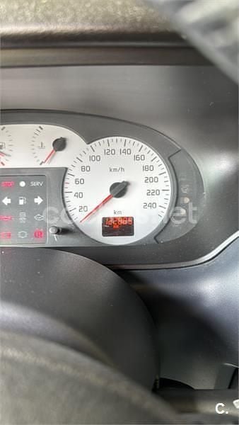 Usado Renault Mégane Coupé 140 CV (102 kW) 2000 Gris / plata Coupe