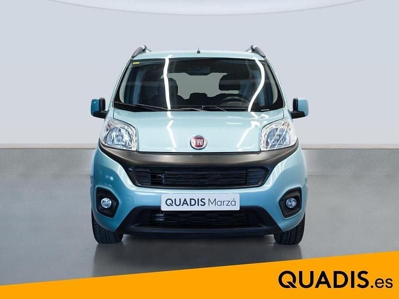 Usado Fiat Qubo Lounge 77 CV (56 kW) 2018 Azul Monovolumen