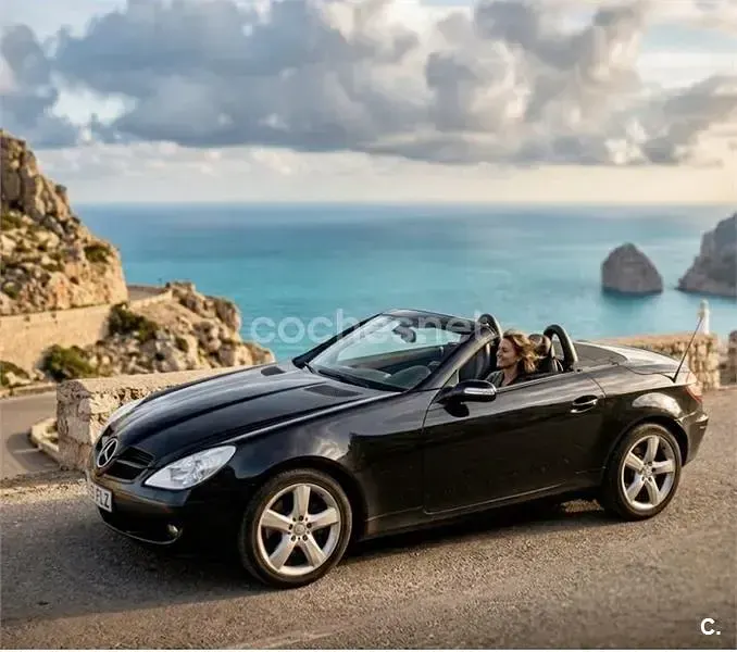 Usado Mercedes SLK200 163 CV (119 kW) 2004 Negro Descapotable