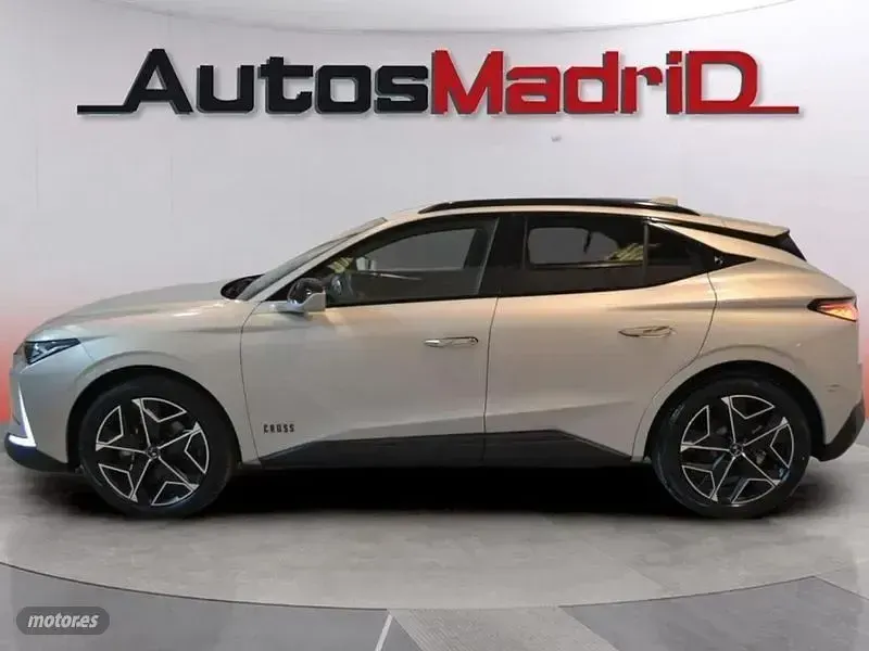 Usado DS Automobiles DS4 Crossback Rivoli 225 CV (165 kW) 2022 Gris SUV