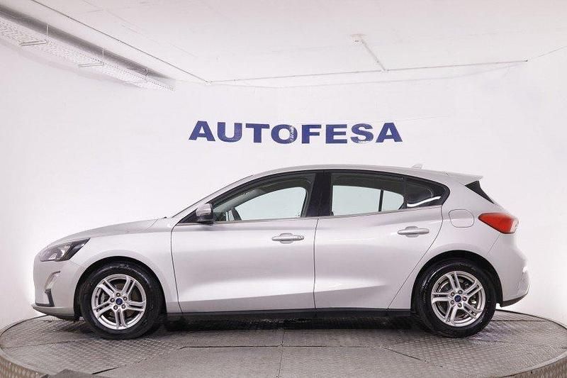 Usado Ford Focus Trend+ 125 CV (91 kW) 2021 Plata