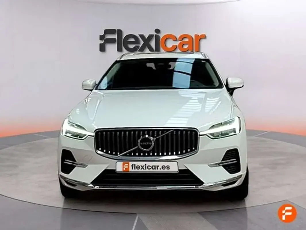 Usado Volvo XC60 Inscription 340 CV (250 kW) 2022 Blanco SUV