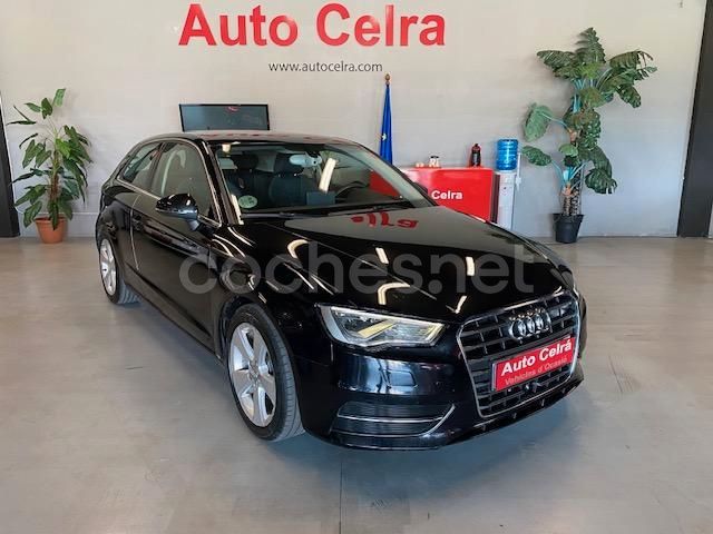 Negro Usado 2013 Audi A3 Attraction Berlina | 10.300 € (Precio justo) - Imagen 1/4