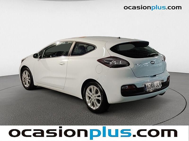 Usado Kia Ceed GT 110 CV (80 kW) 2016 Blanco Berlina