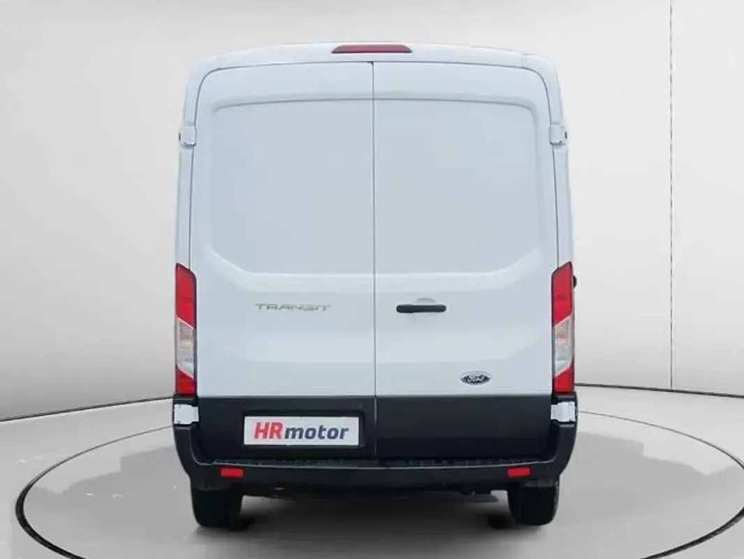 Usado Ford Transit Trend 131 CV (96 kW) 2021 Blanco Van