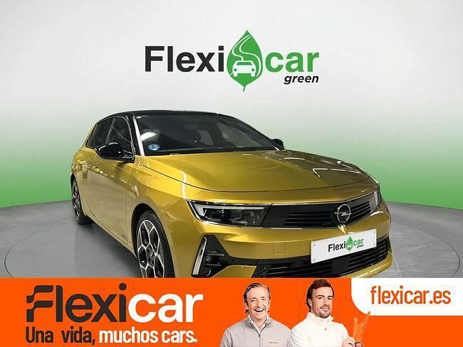 Amarillo Usado 2022 Opel Astra Berlina | 22.990 € (Precio justo) - Imagen 1/4