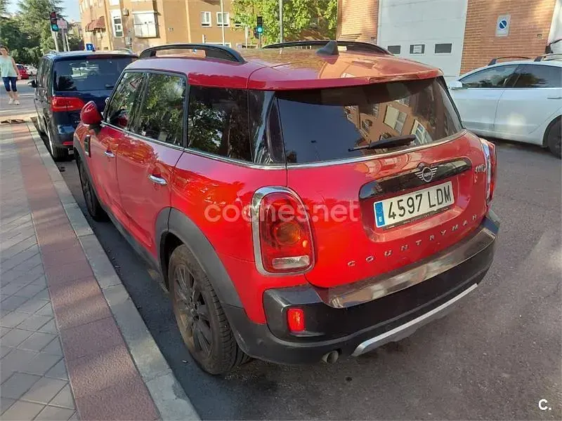 Usado Mini One D Countryman 116 CV (85 kW) 2019 Rojo SUV