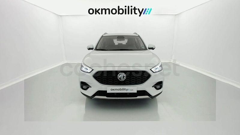 Usado MG ZS Luxury 111 CV (81 kW) 2024 Blanco SUV