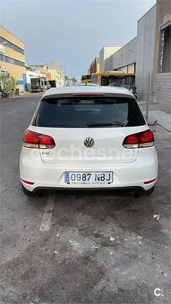 Usado VW Golf VI GTI 210 CV (154 kW) 2010 Blanco Utilitario