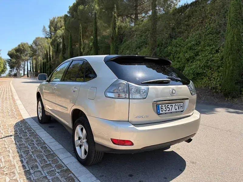 Usado Lexus RX300 Luxury Line 204 CV (150 kW) 2004 Beige SUV