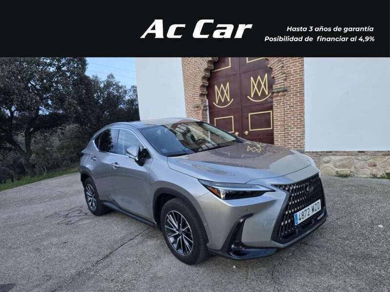 Gris Usado 2022 Lexus NX300h Luxury Line SUV | 53.000 € - Imagen 1/4