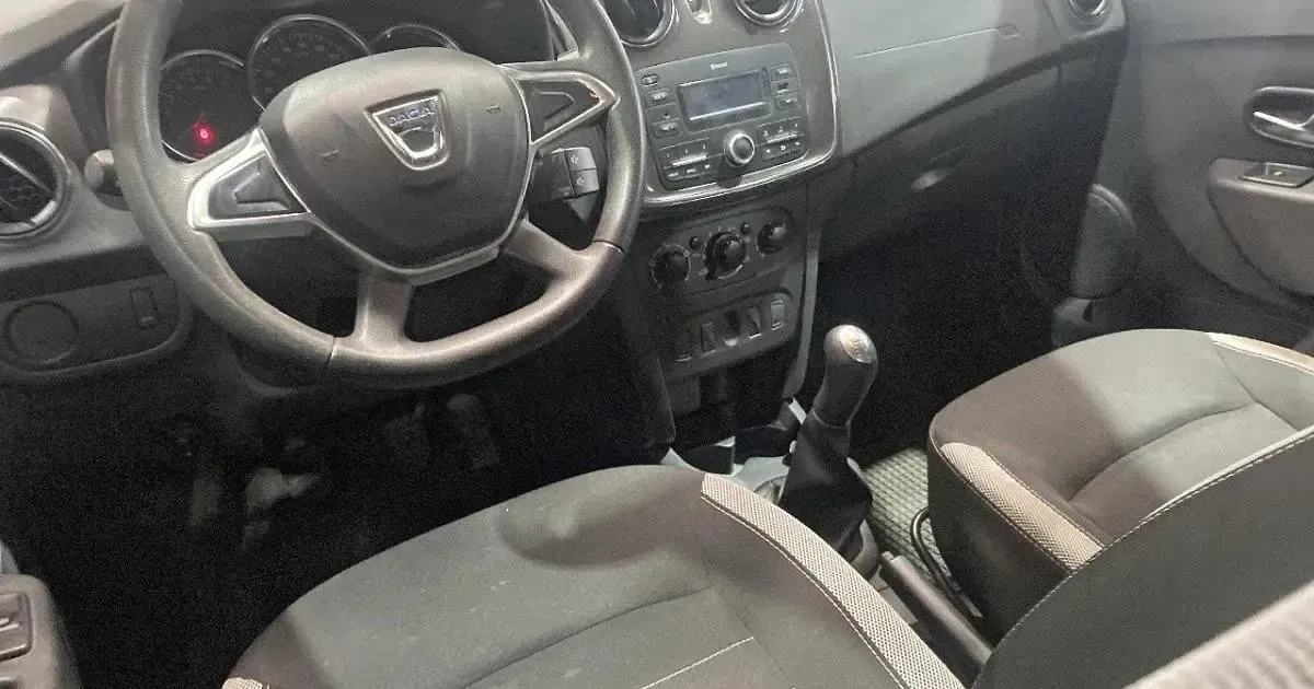 Usado Dacia Sandero Essentiel 90 HP (66 kW) 2020