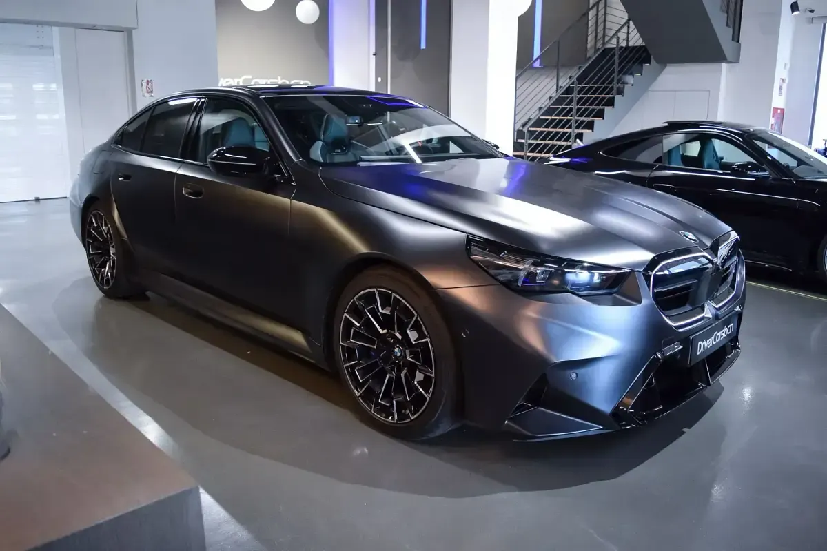 Begagnad BMW M5 Comfort Edition 727 HK (534 kW) 2024 Sedan