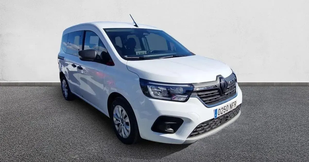 Usado Renault Kangoo 95 CV (69 kW) 2025 Monovolumen