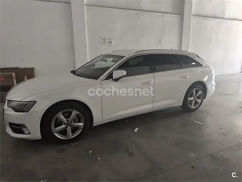 Usado Audi A6 Premium 204 CV (150 kW) 2021 Blanco Familiar