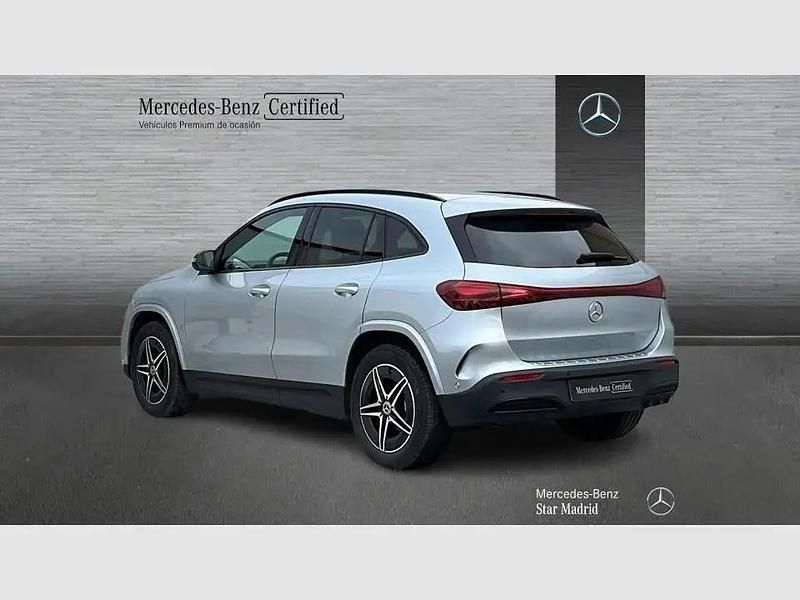 Usado Mercedes EQA300 167 kW (228 CV) 2025 Plata hightech SUV