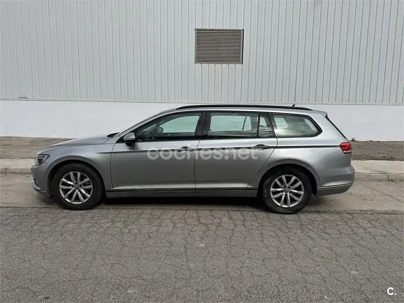 Usado VW Passat Advance 150 CV (110 kW) 2015 Gris / plata Familiar